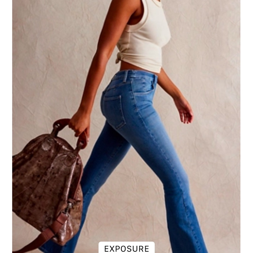 Free People Curvy Infinite Stretch Women's Pull On Flare Blue Jeans 1970s bell
